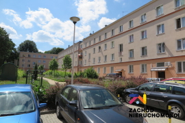 Bardzo ładne 2 pok. mieszkanie w niskim ocieplonym bloku z cegły przy ul. Chrobrego !!!